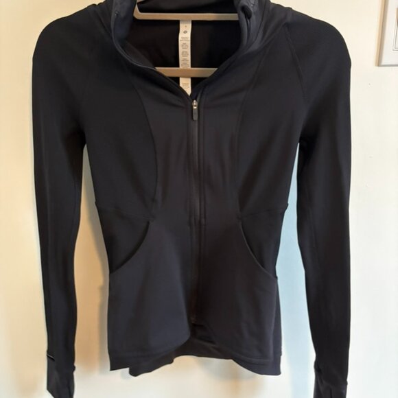 Lululemon Jacket - Picture 2 of 5